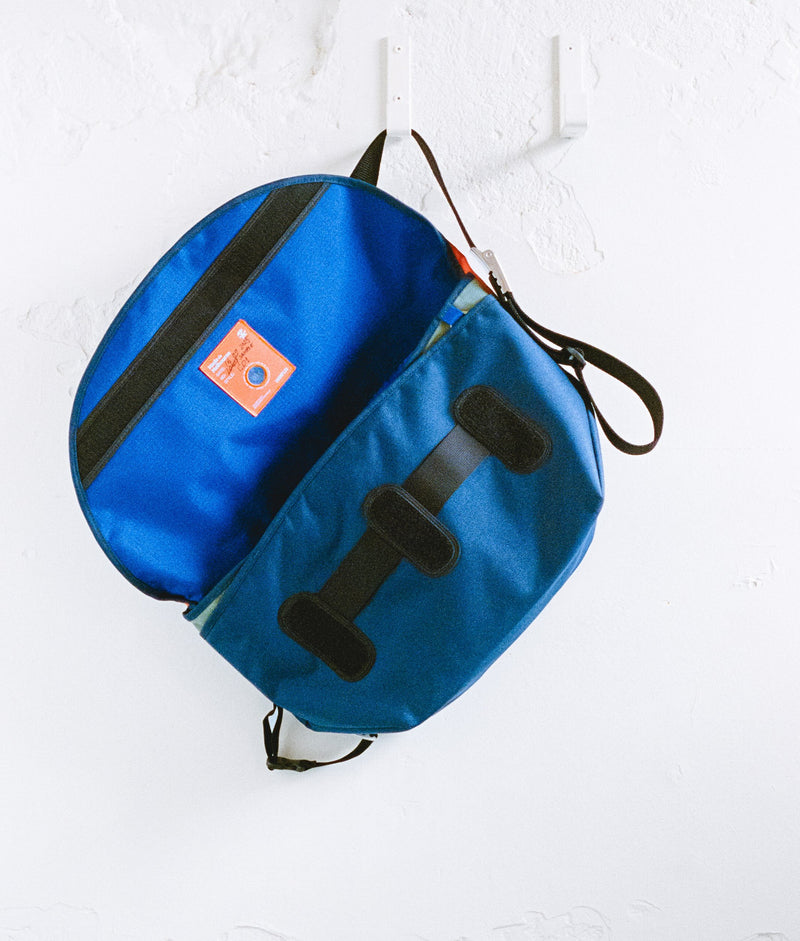 | Colour: Coral Reef