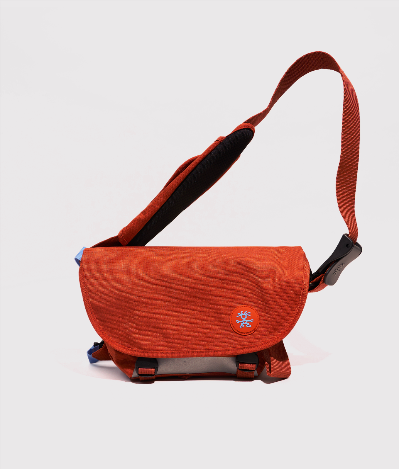 新品未使用　クランプラー　メッセンジャーバッグ 極美品✨】CRUMPLER クランプラー メッセンジャーバッグ