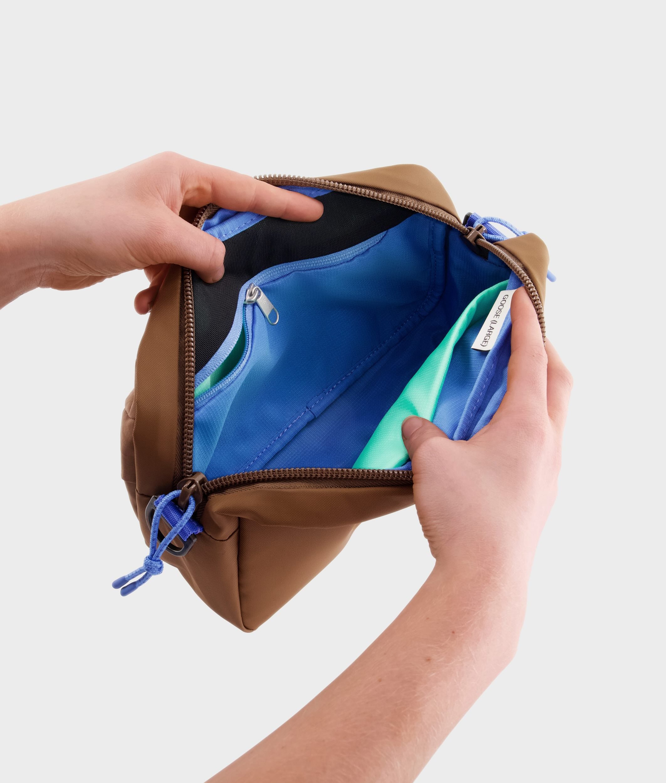 グース (ラージ) - クロスボディバッグ - クランプラー オーストラリア