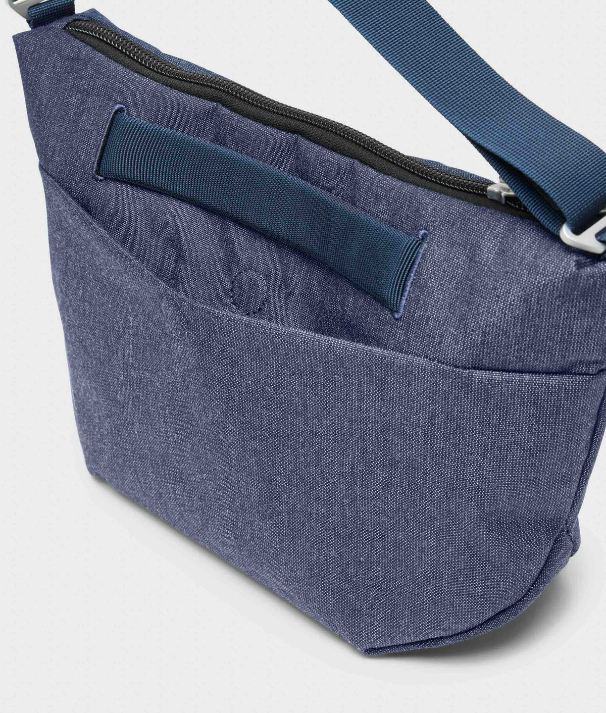 | Colour: Modal Denim