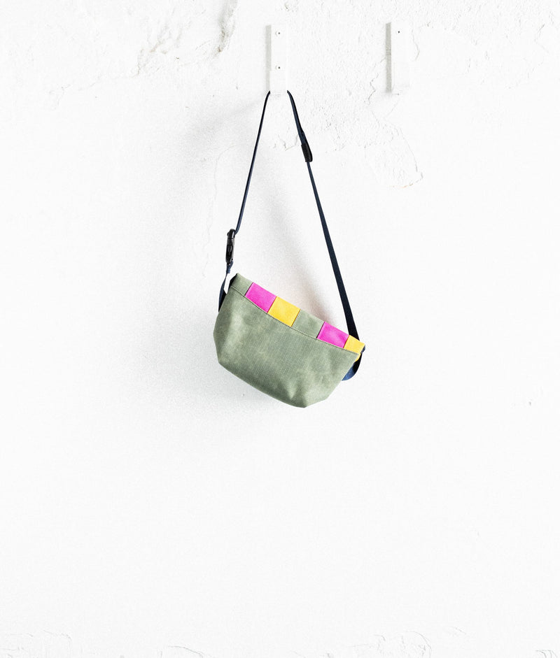 | Colour: Wild Flower