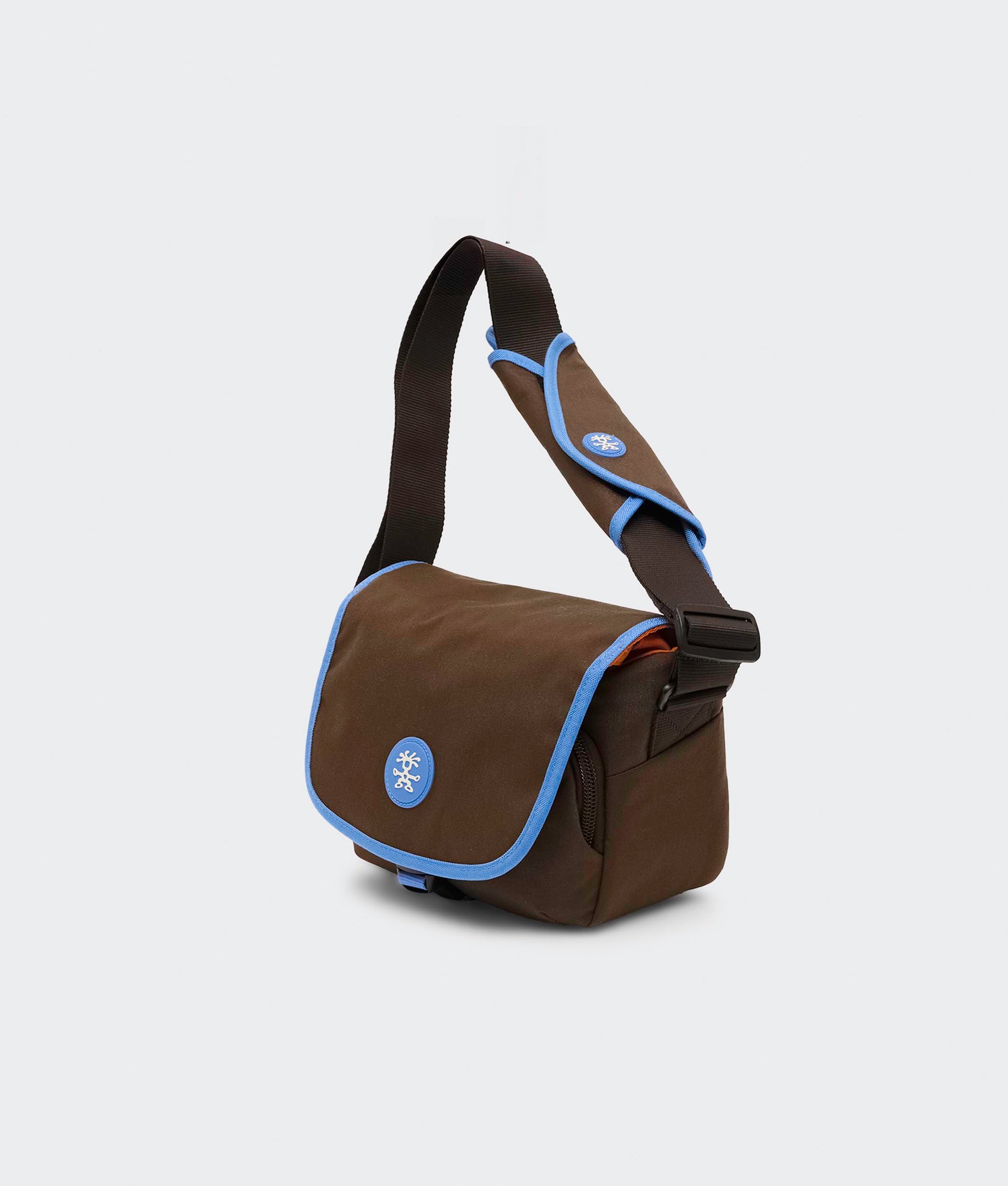 | Colour: Dark Brown