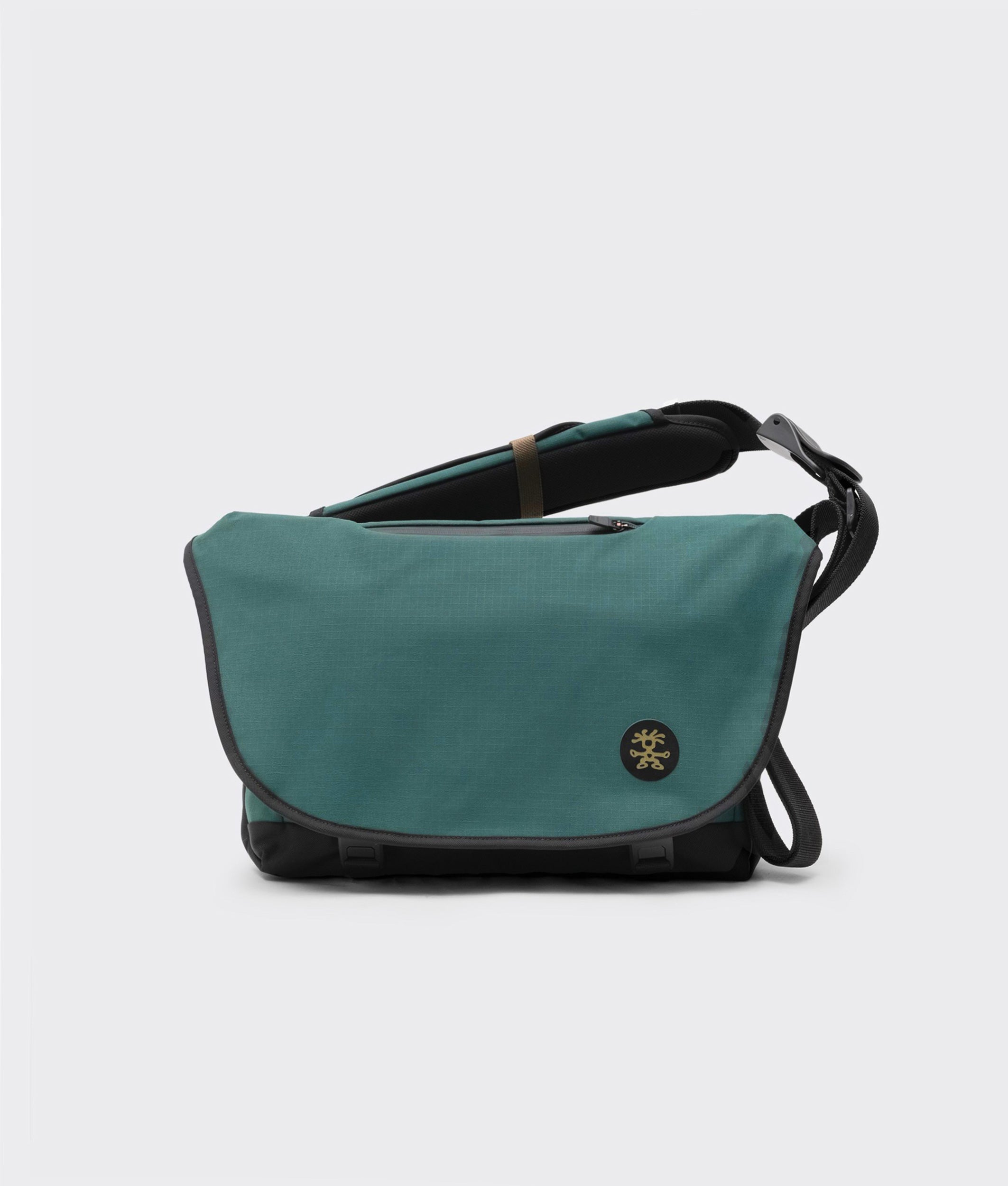 Official Website – Crumpler Australia