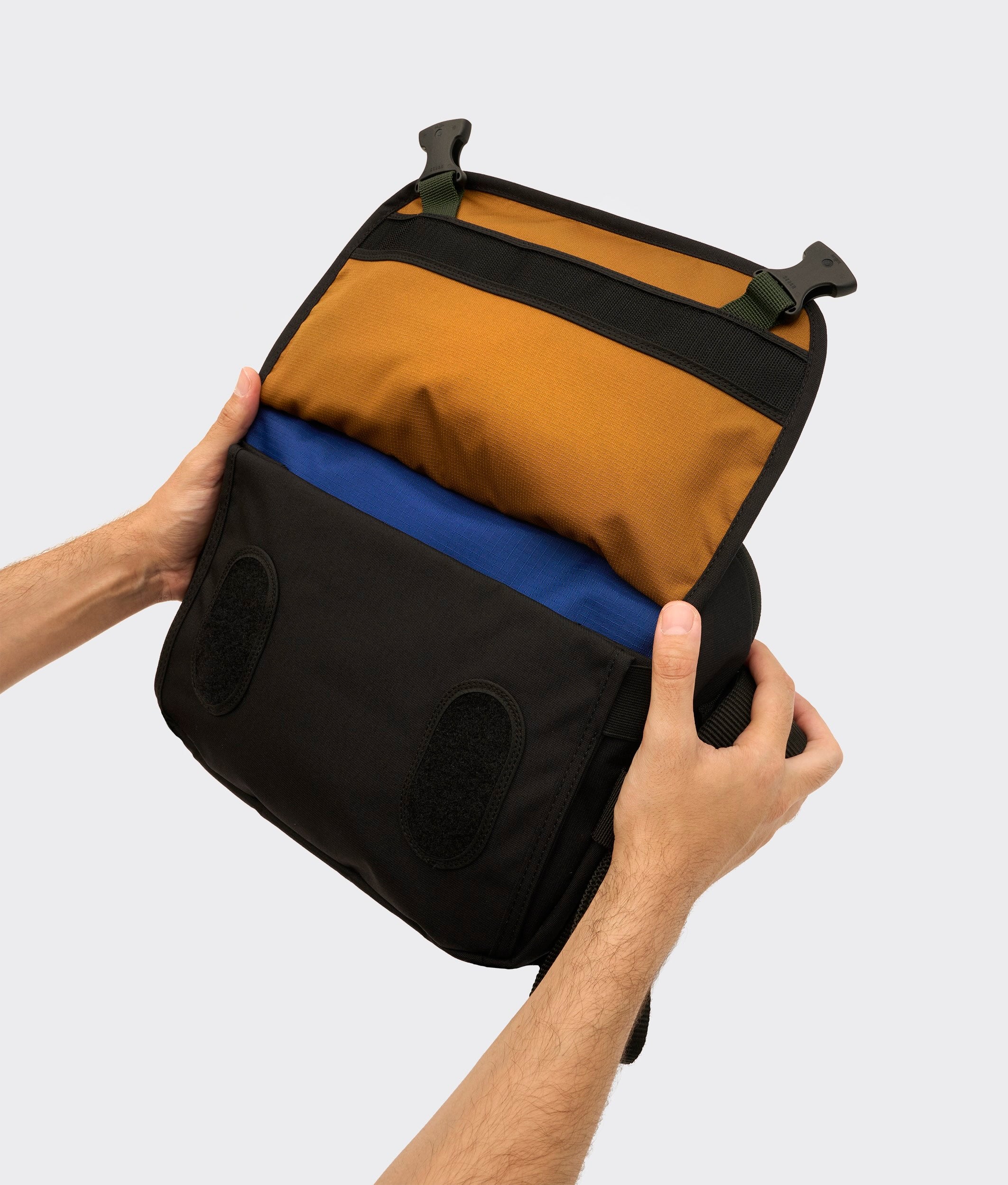 ビリー - クロスボディバッグ - クランプラー オーストラリア