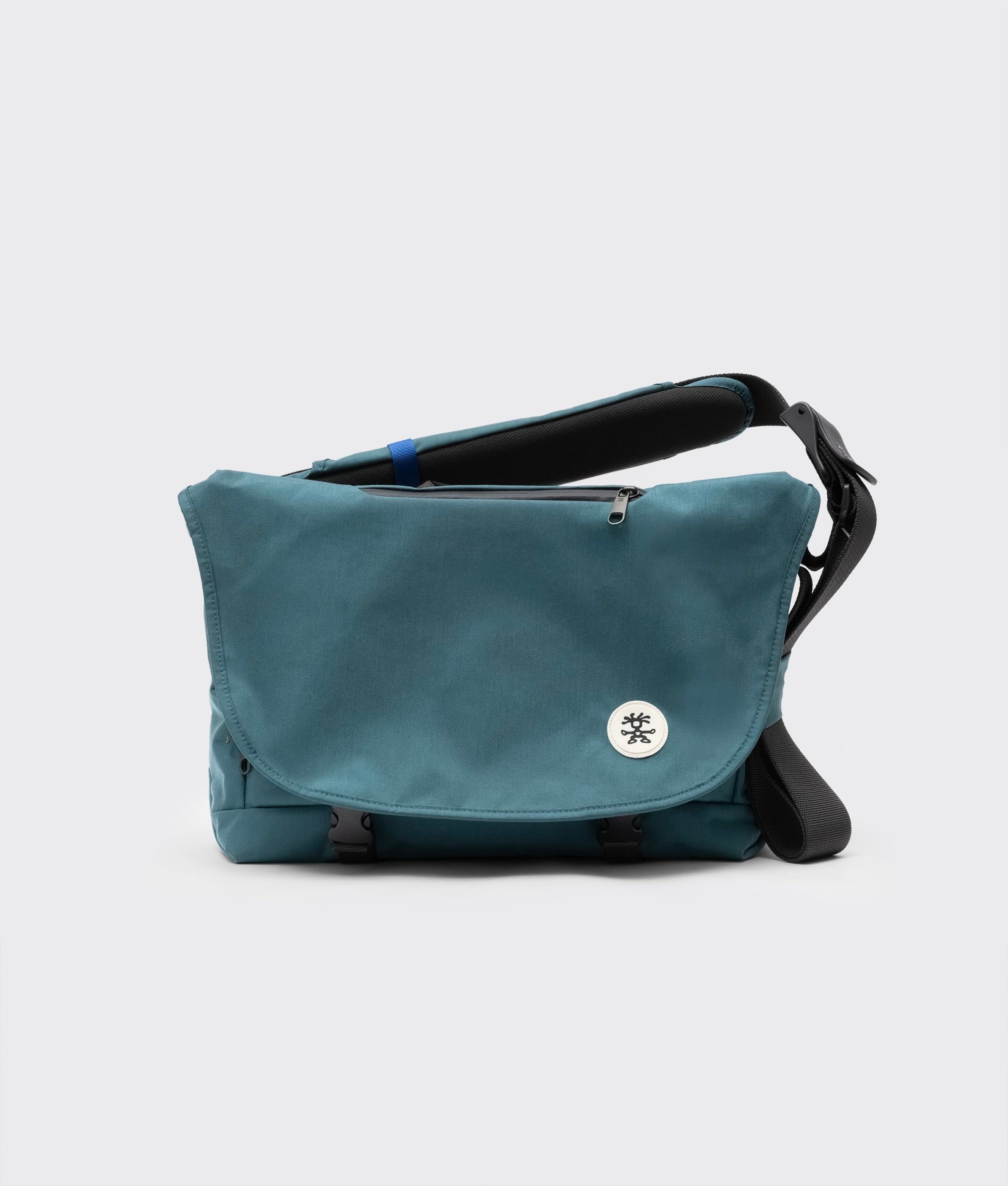 crumpler-brace-brace-sea-blue-