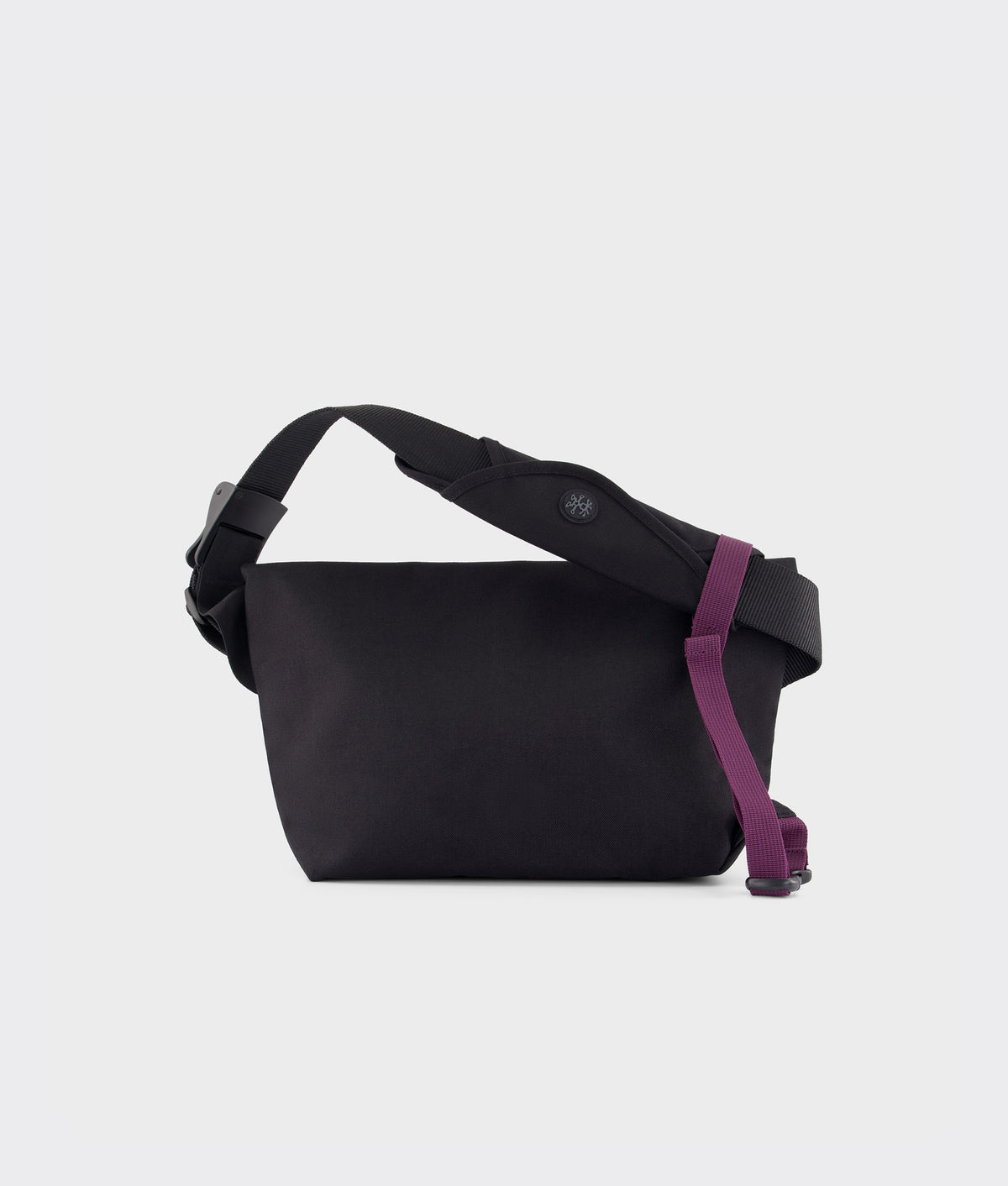 | Colour: Black