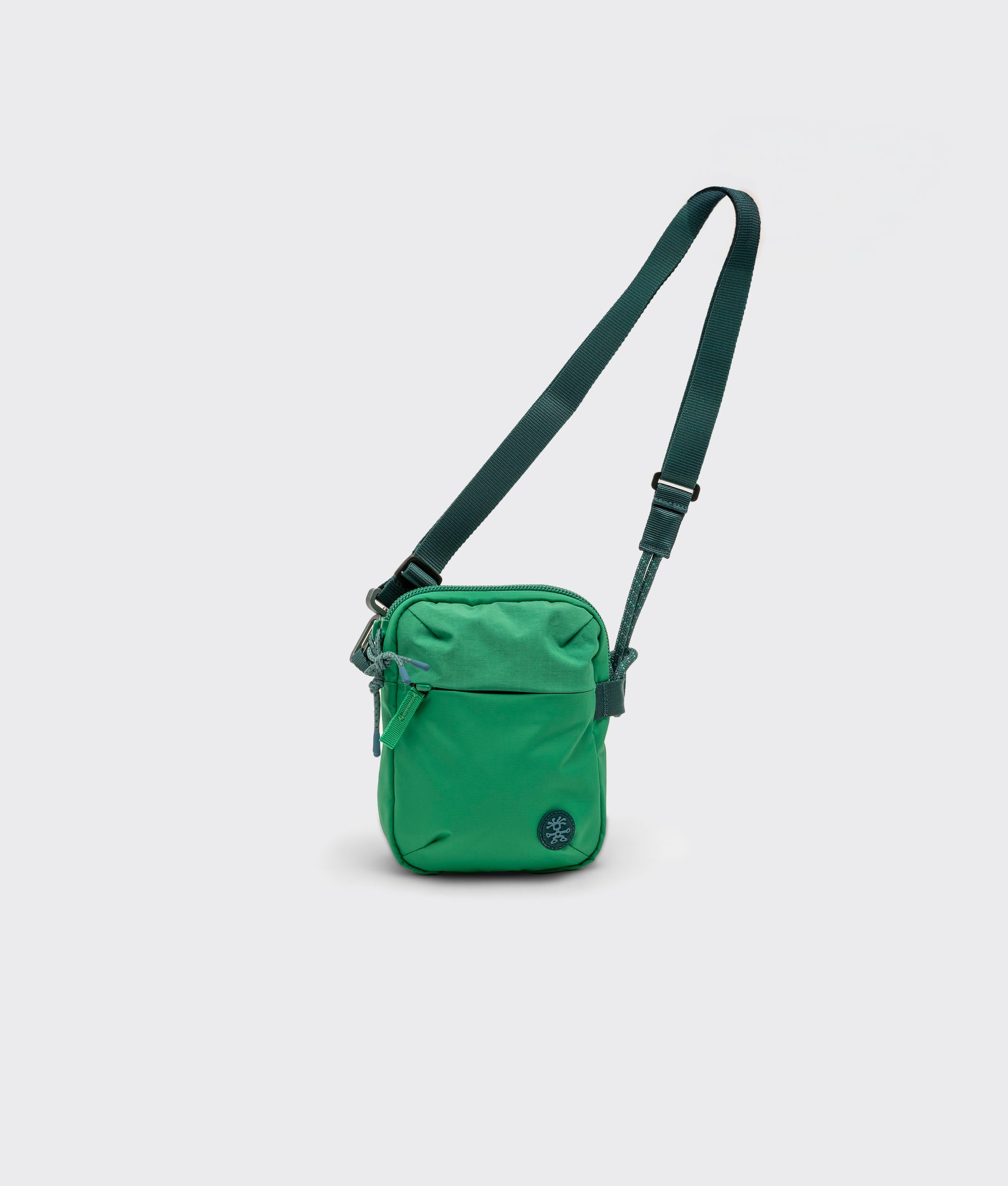 Crumpler◆機能性・耐久性抜群/軽量ミニボディバッグ ボディーバッグ レッド（赤）系 CRUMPLER(クランプラー) バッグ