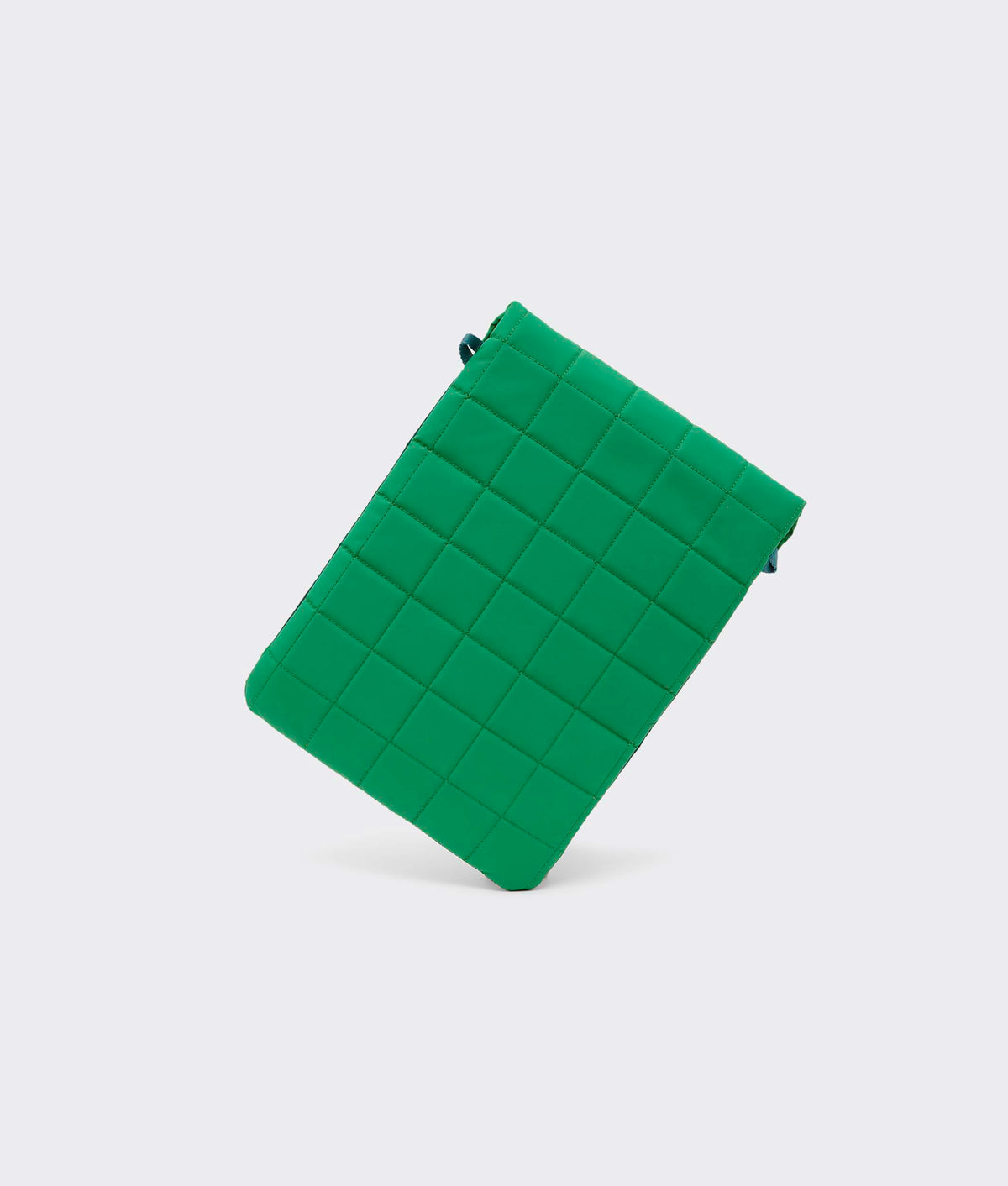 | Colour: Astroturf