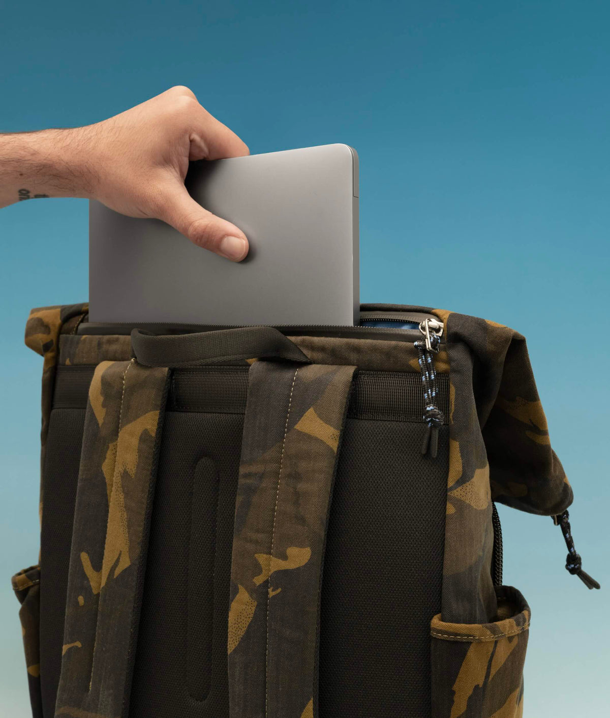 | Colour: Kengo Camo